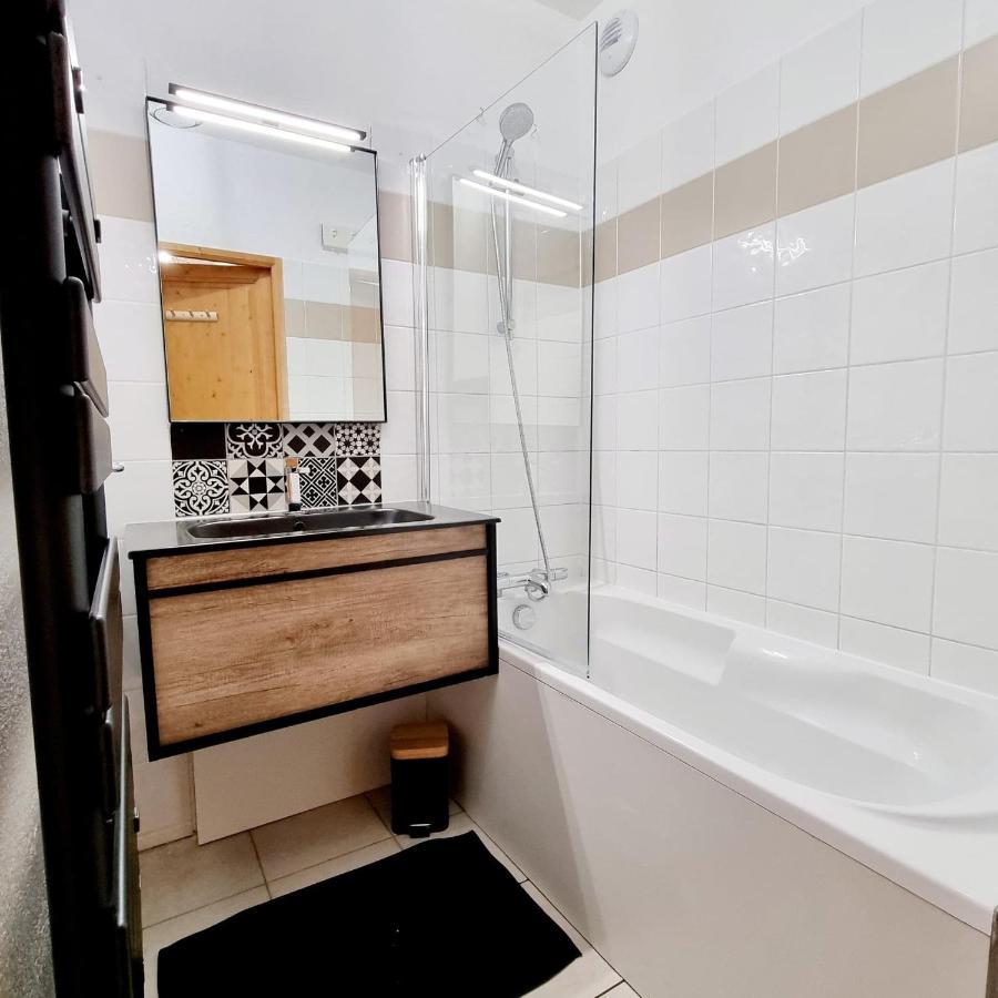 Appartement Avec Piscine & Jardin Pied De La Telecabine 圣热尔韦莱班 外观 照片